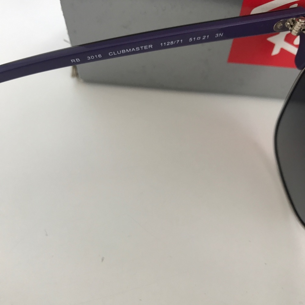 *SOLD* Ray-Ban Club Master Sunglasses - Picture 3 of 6